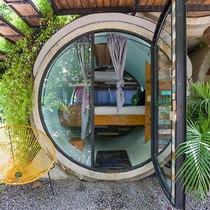 Cylinder Small Room